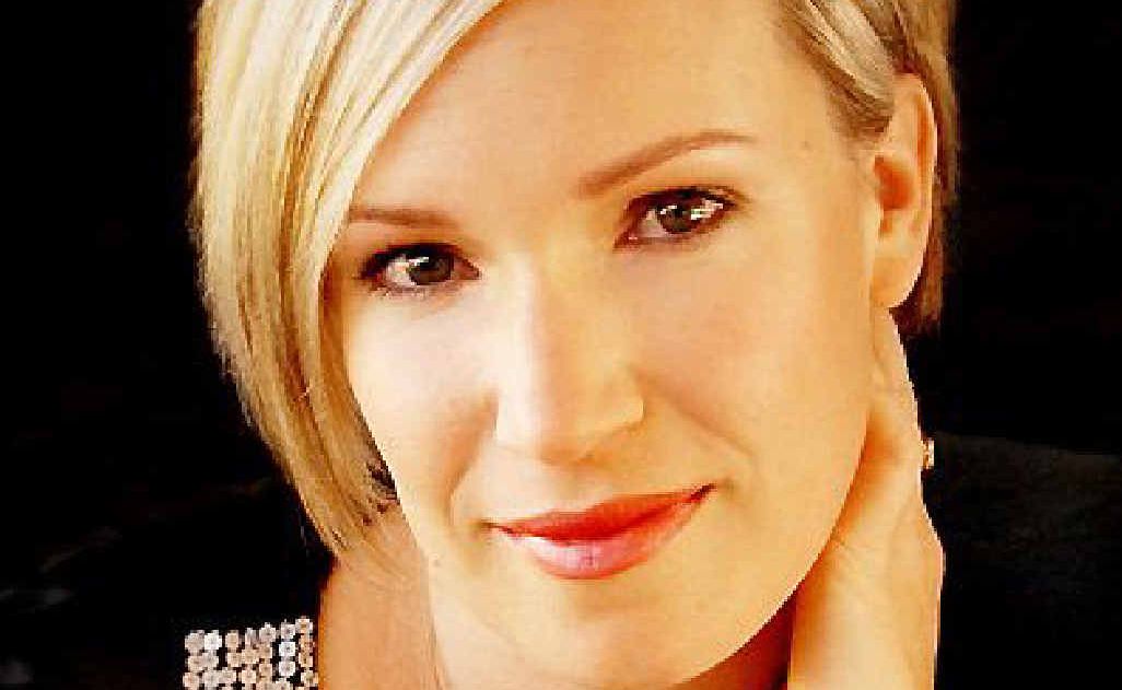 Julie McKenzie from Channel 7’s The One is visiting Emerald today for one show only. Julie McKenzie from Channel 7’s The One is visiting Emerald today for one show only.